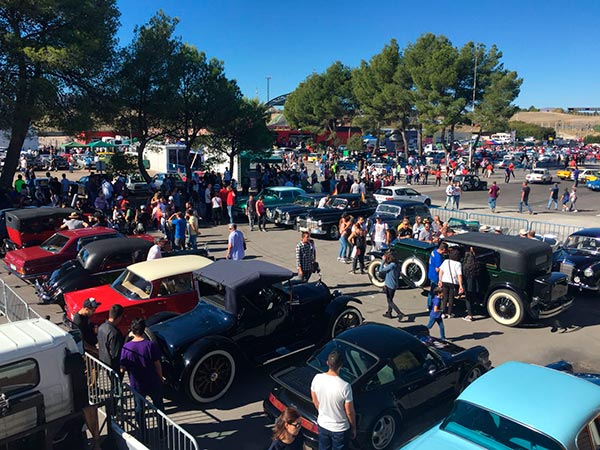 Este fin de semana te esperamos en el Jarama: es la fiesta del automovilismo clásico!