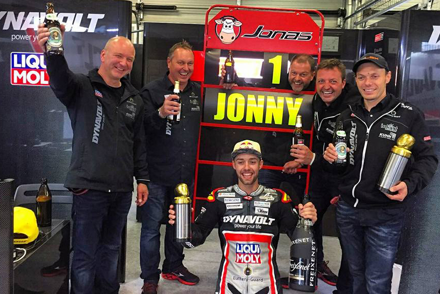 Victoria en Moto 2 para el piloto LIQUI MOLY Jonas Folger